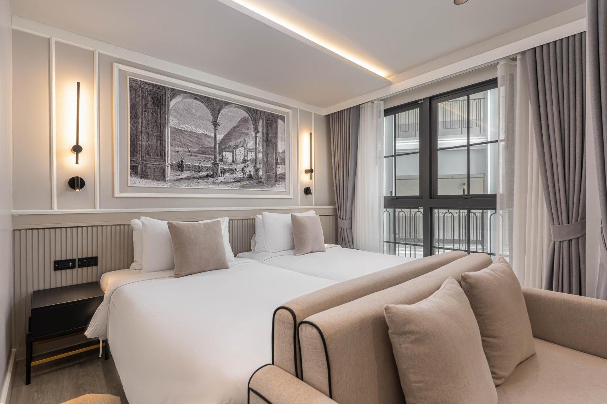 Chateau Du Village Patong Екстериор снимка